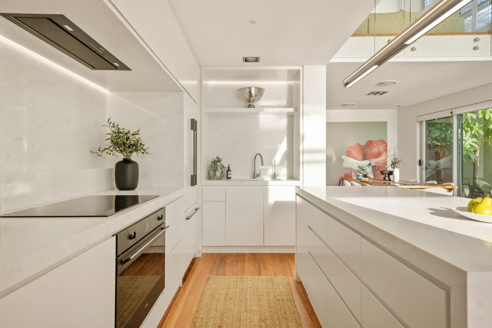 Additional image 19 of Residence 5, 17 Marseille Court, Sorrento QLD 4217