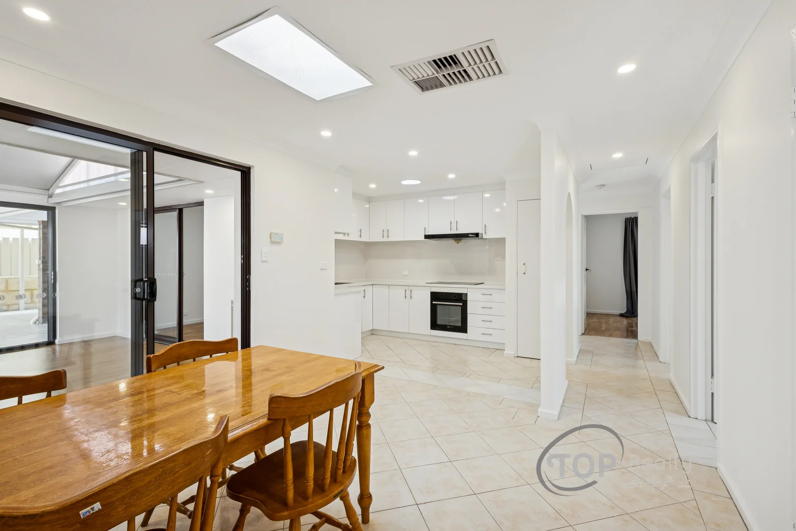 Additional image 11 of 16 Darian Drive, Willetton WA 6155