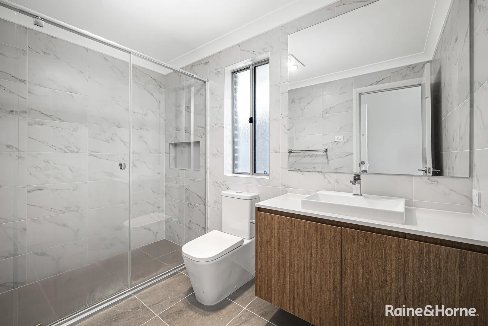 Additional image 12 of 10 Caulfield Parkway, Box Hill NSW 2765