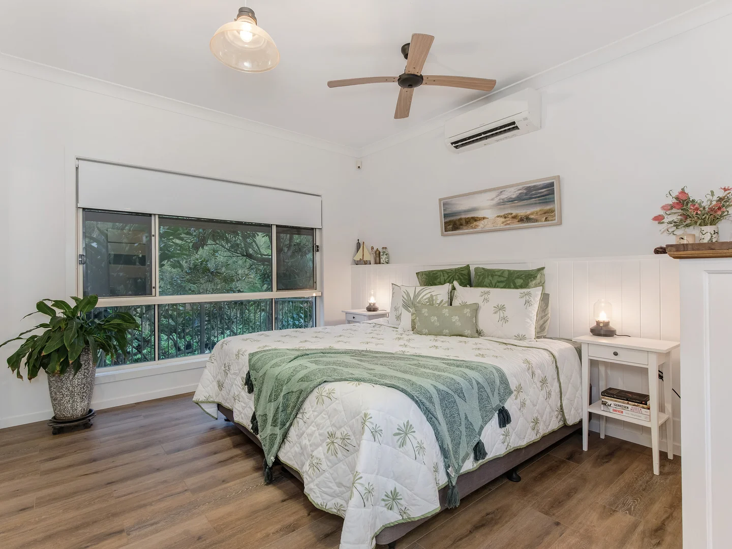 Additional image 13 of 19 Grove Creek Close, Reedy Creek QLD 4227