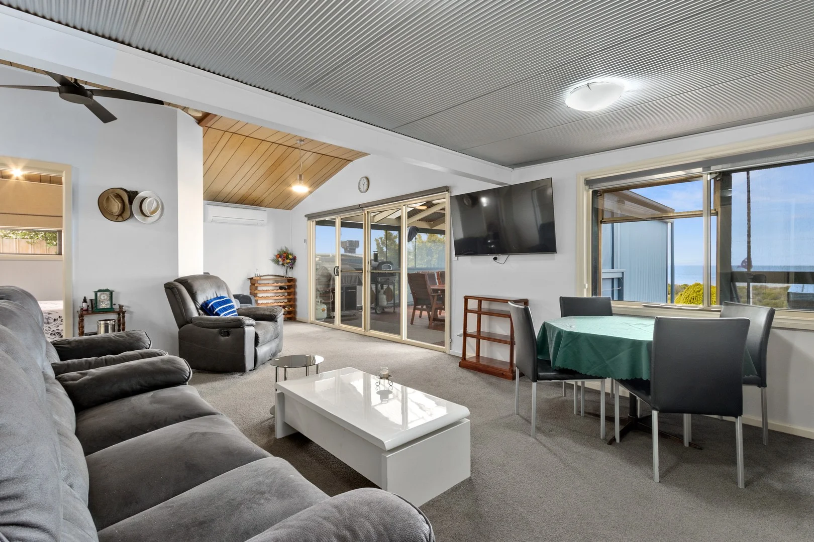 Additional image 7 of 11 Tiddy Widdy Beach Road, Tiddy Widdy Beach SA 5571