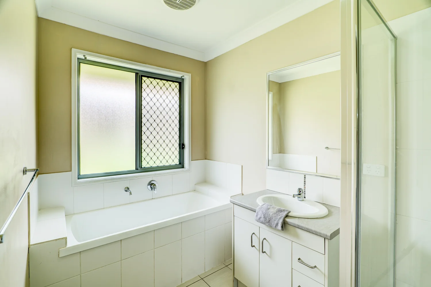 Additional image 13 of 17 Ramsey Crt, Lowood QLD 4311