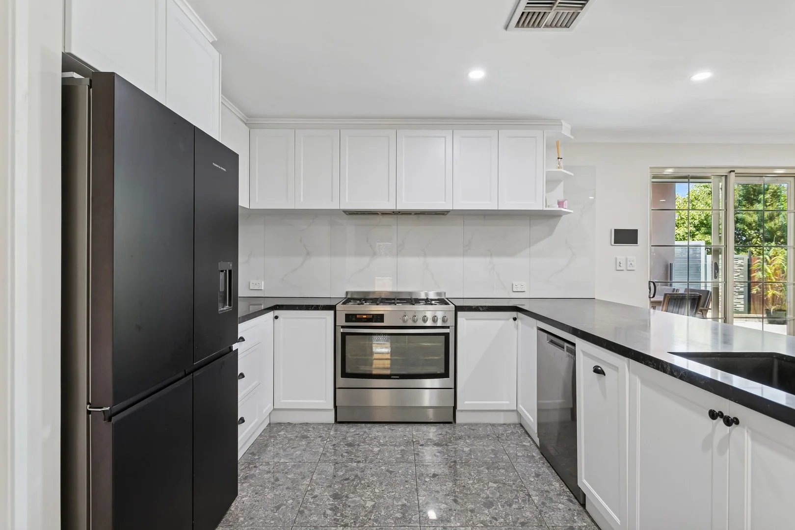 Additional image 13 of 127 Fantail Crescent, Ellenbrook WA 6069