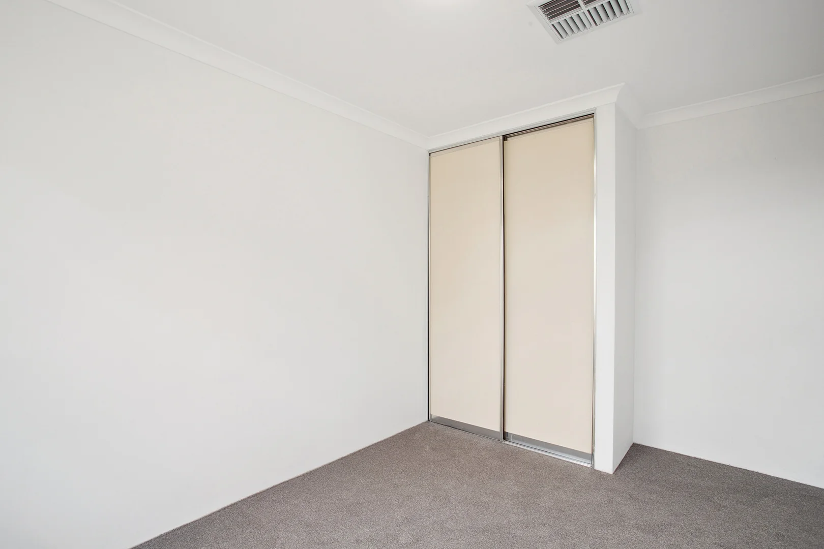 Additional image 16 of 6 Graceland Ave, Landsdale WA 6065