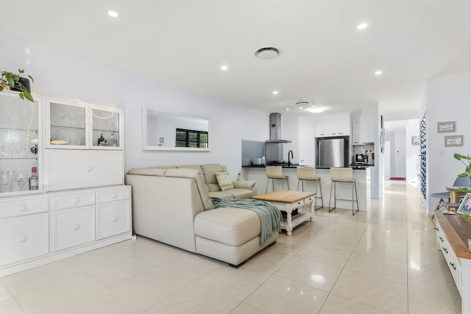 Additional image 8 of 2/3 Cedar Court, Burleigh Heads QLD 4220