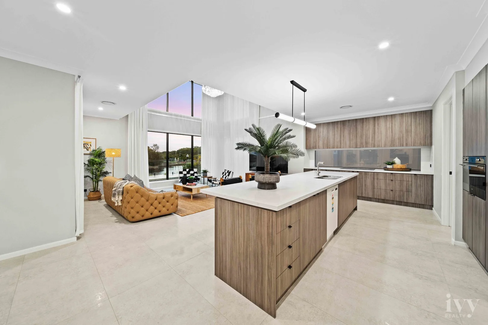 Additional image 4 of 188 Lake Serenity Boulevard, Helensvale QLD 4212