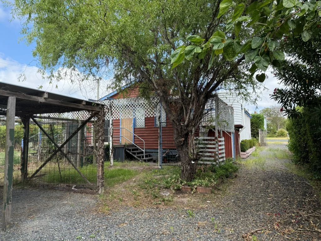 Additional image 28 of 33 Denham St, Stanthorpe QLD 4380