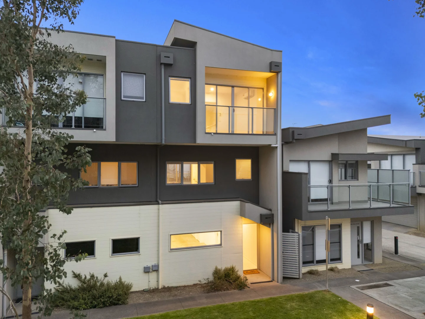 Additional image 2 of 7 Topal Drive, Officer VIC 3809