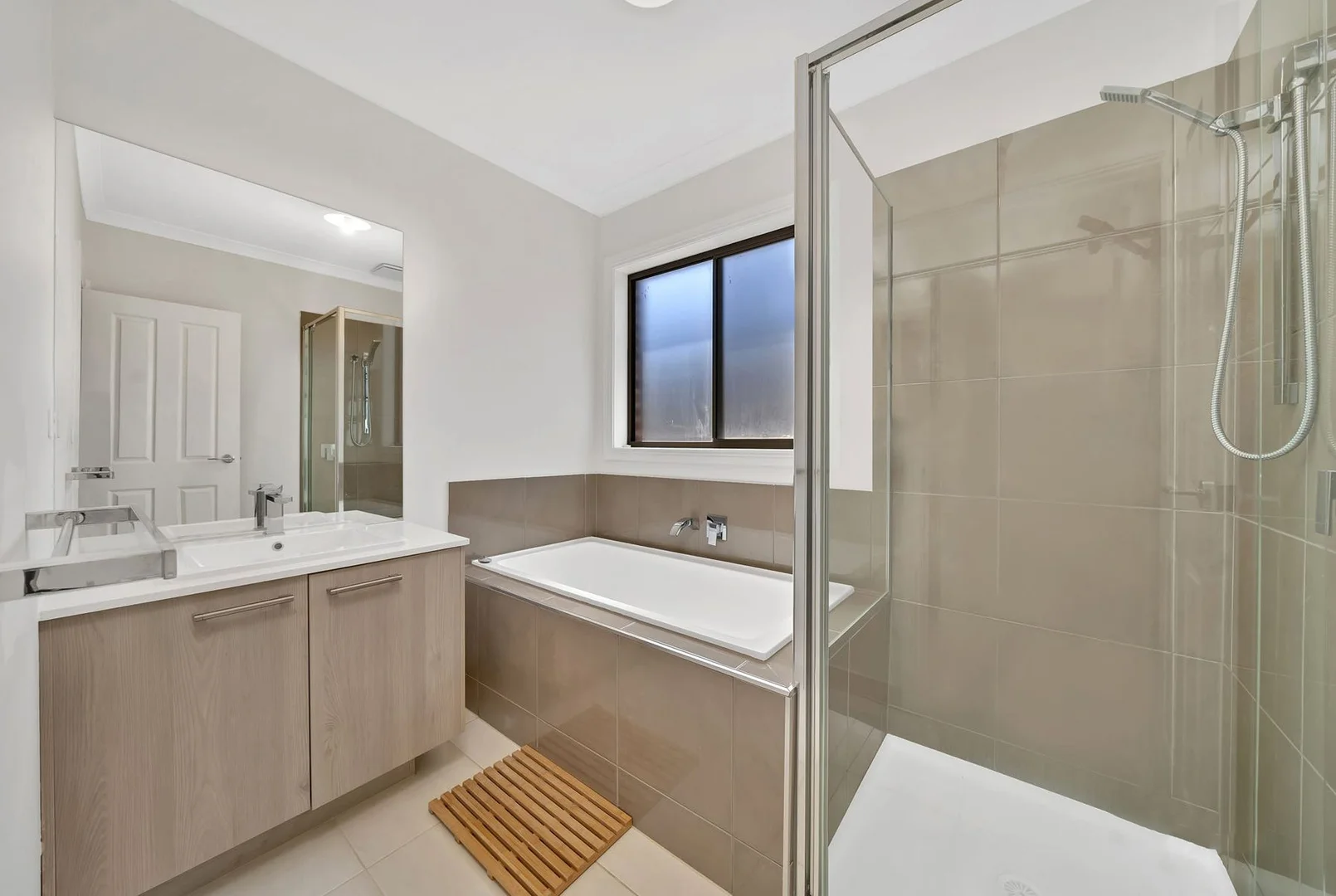 Additional image 14 of 13 Great Banjo Street, Clyde North VIC 3978