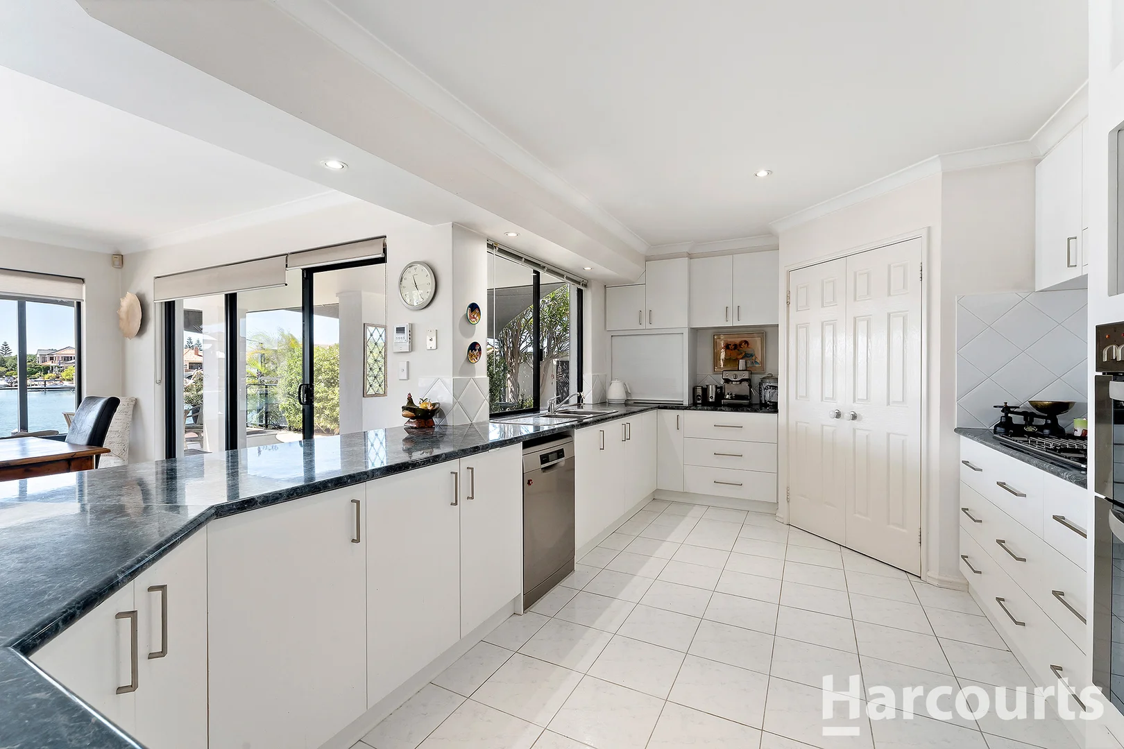 Additional image 9 of 10 Eunamara Retreat, Halls Head WA 6210