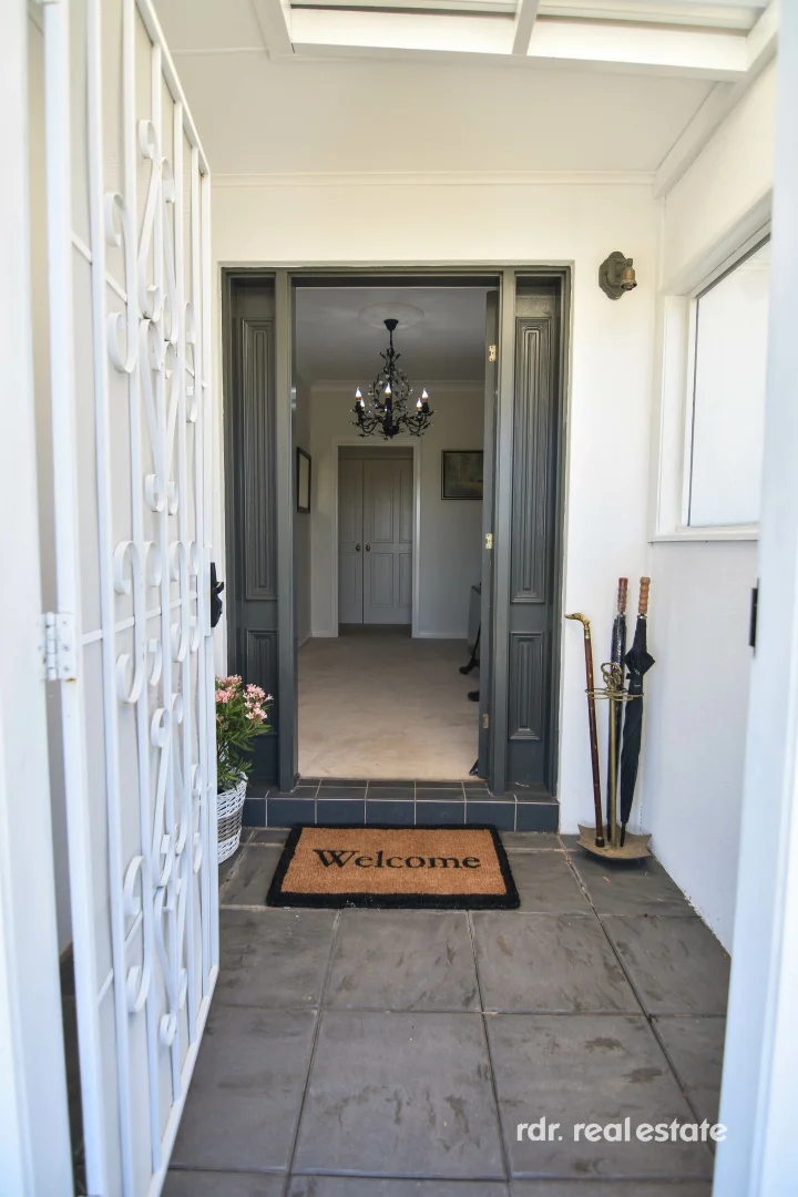 Additional image 4 of 100 Runnymede Dr, Inverell NSW 2360