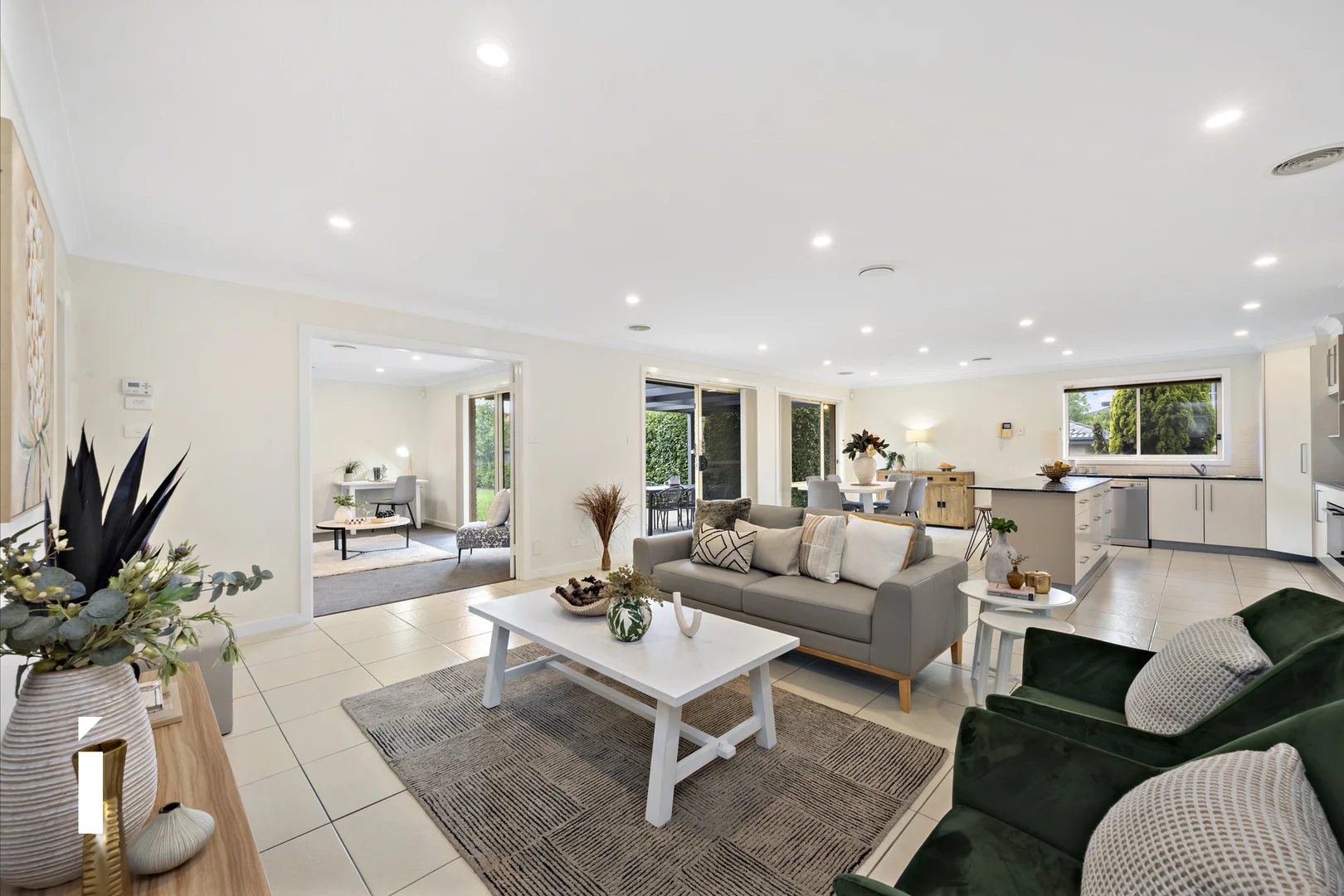 Additional image 3 of 27 Kalianna Street, Harrison ACT 2914