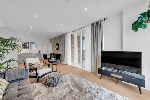 Flat 17 Bookbinder Point, Acton W3, New home