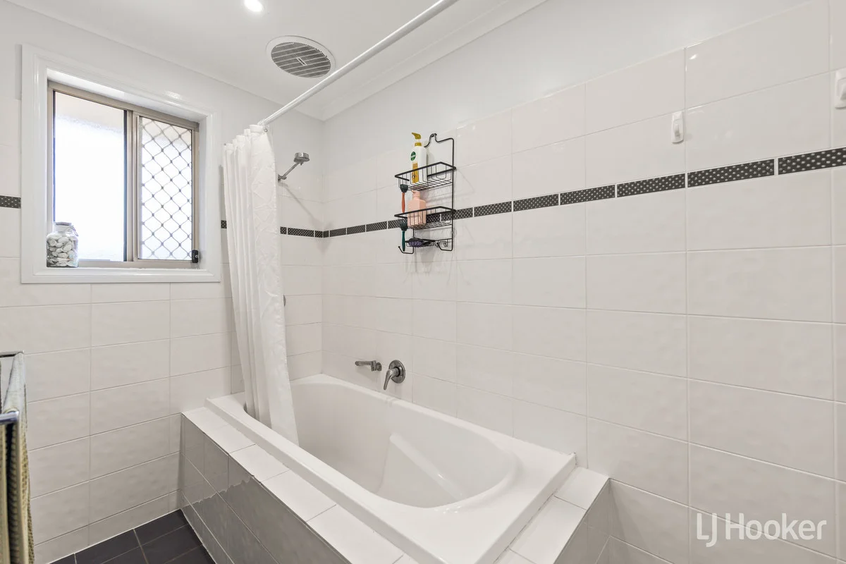 Additional image 18 of 2 Tangarine Court, Munno Para West SA 5115