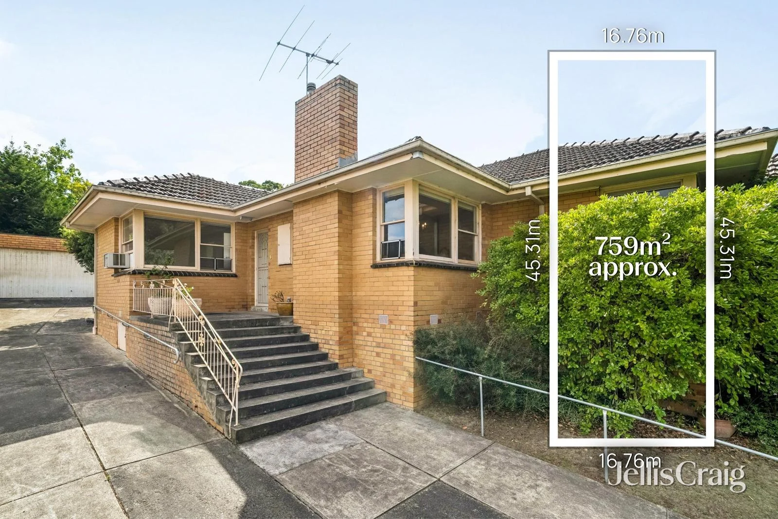 17 Koolkuna Avenue, Doncaster VIC 3108