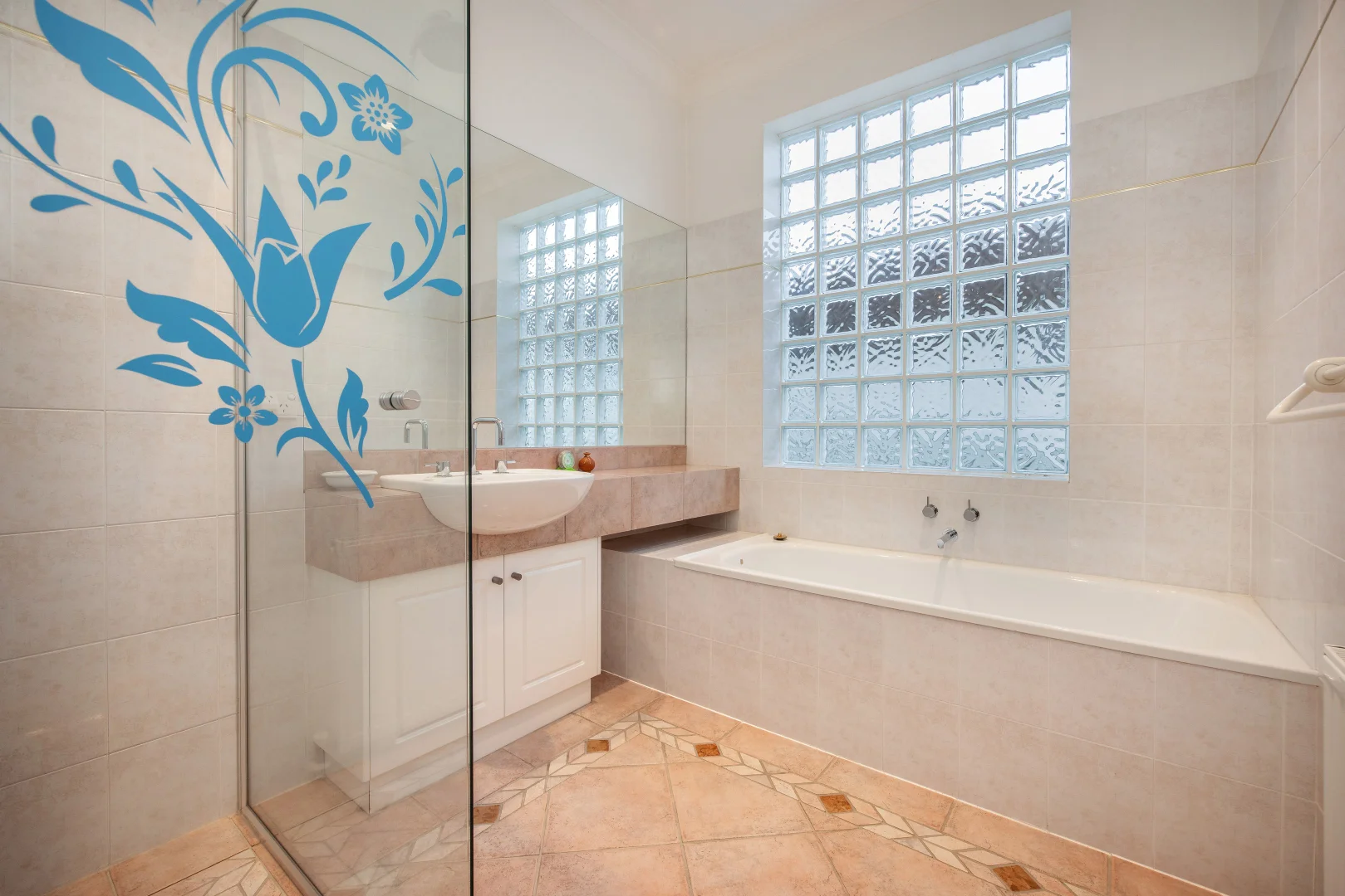 Additional image 18 of 701 Jemalong Avenue, Albury NSW 2640