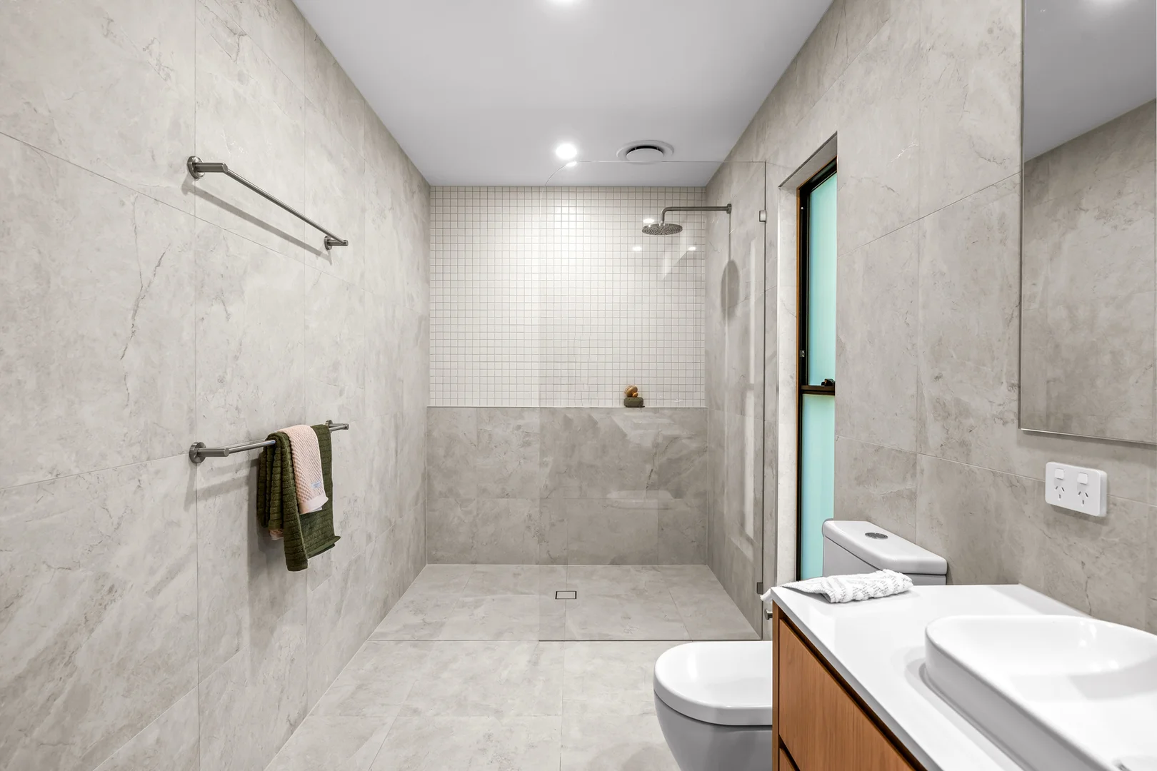 Additional image 33 of 10a Kerr Street, Charlestown NSW 2290