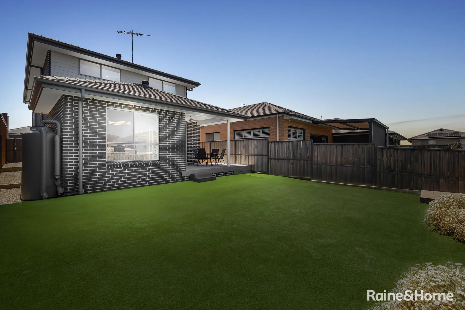 Additional image 14 of 10 Caulfield Parkway, Box Hill NSW 2765