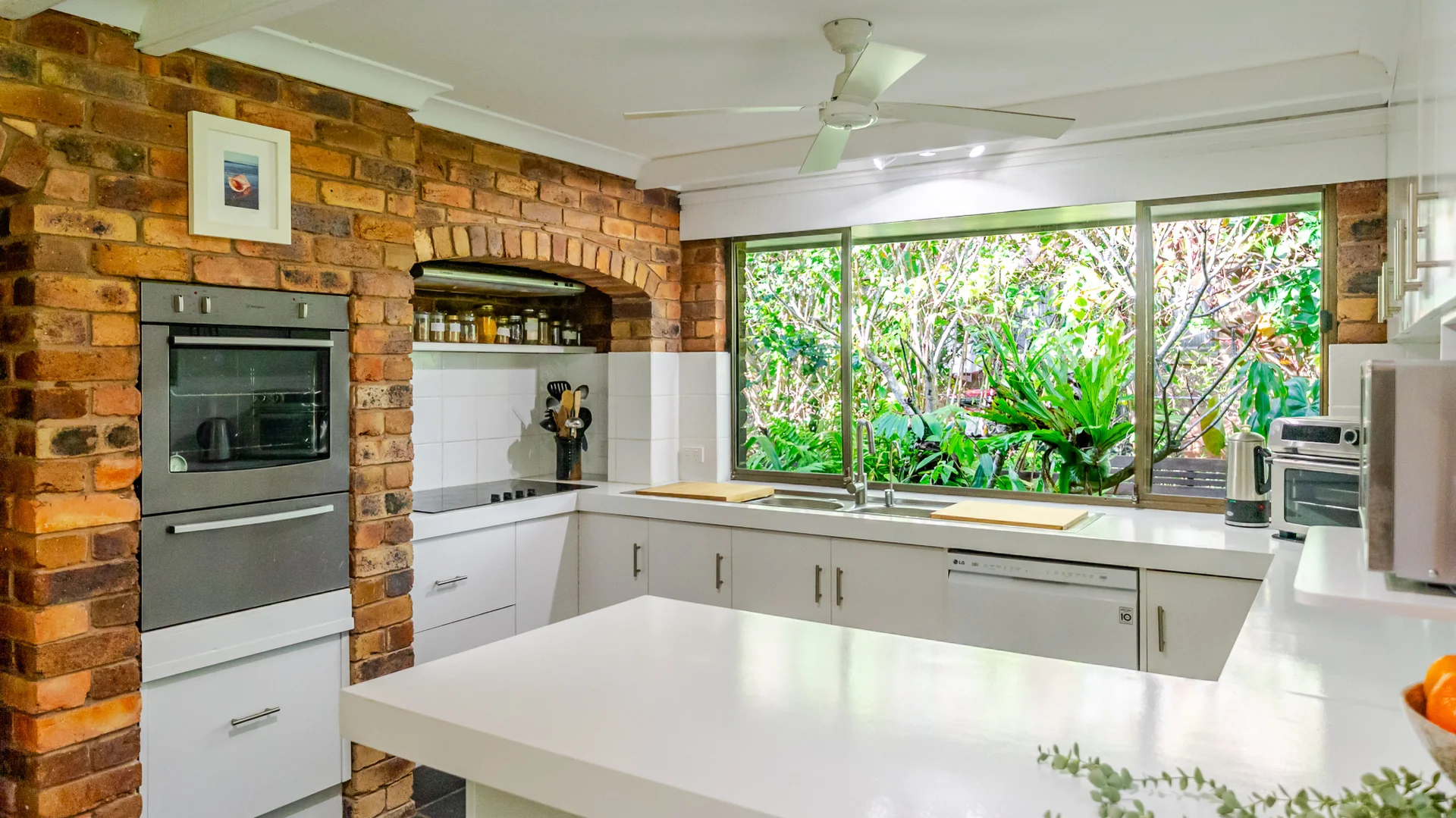 Additional image 16 of 32 Tongarra Drive, Ocean Shores NSW 2483