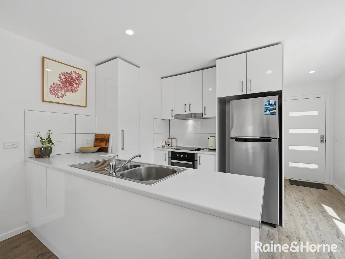 2/4A French Street, Orford TAS 7190