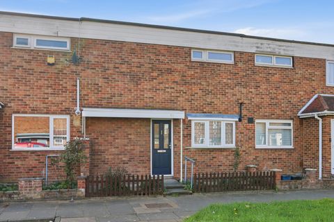 Empress Avenue, Aldersbrook E12
