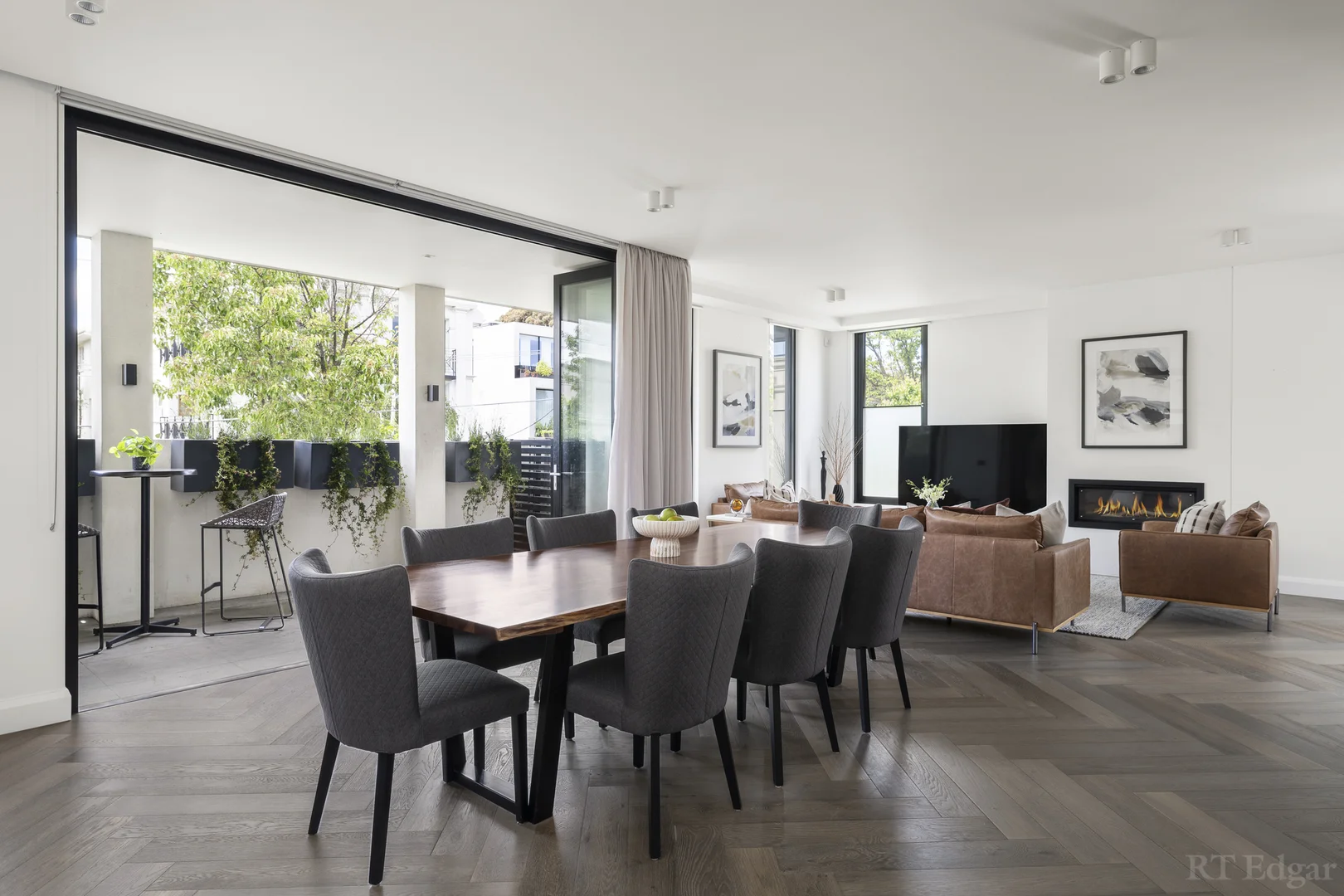 Additional image 6 of 3/2 Brookville Road, Toorak VIC 3142