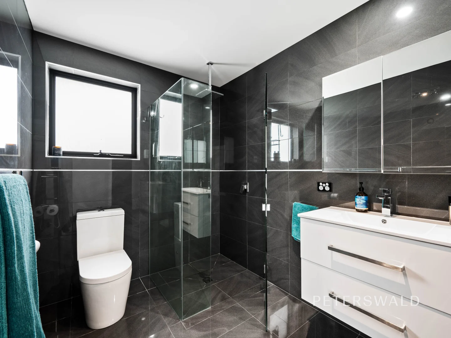 Additional image 16 of 9 Aqua Place, Seven Mile Beach TAS 7170