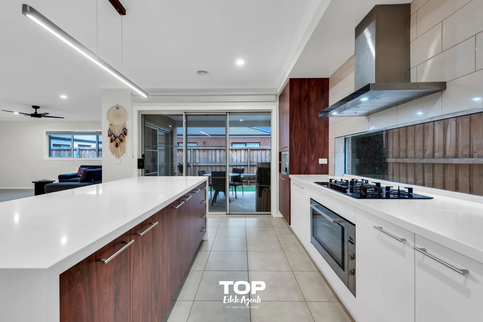 Additional image 8 of 5 Walsdorf Street, Clyde North VIC 3978