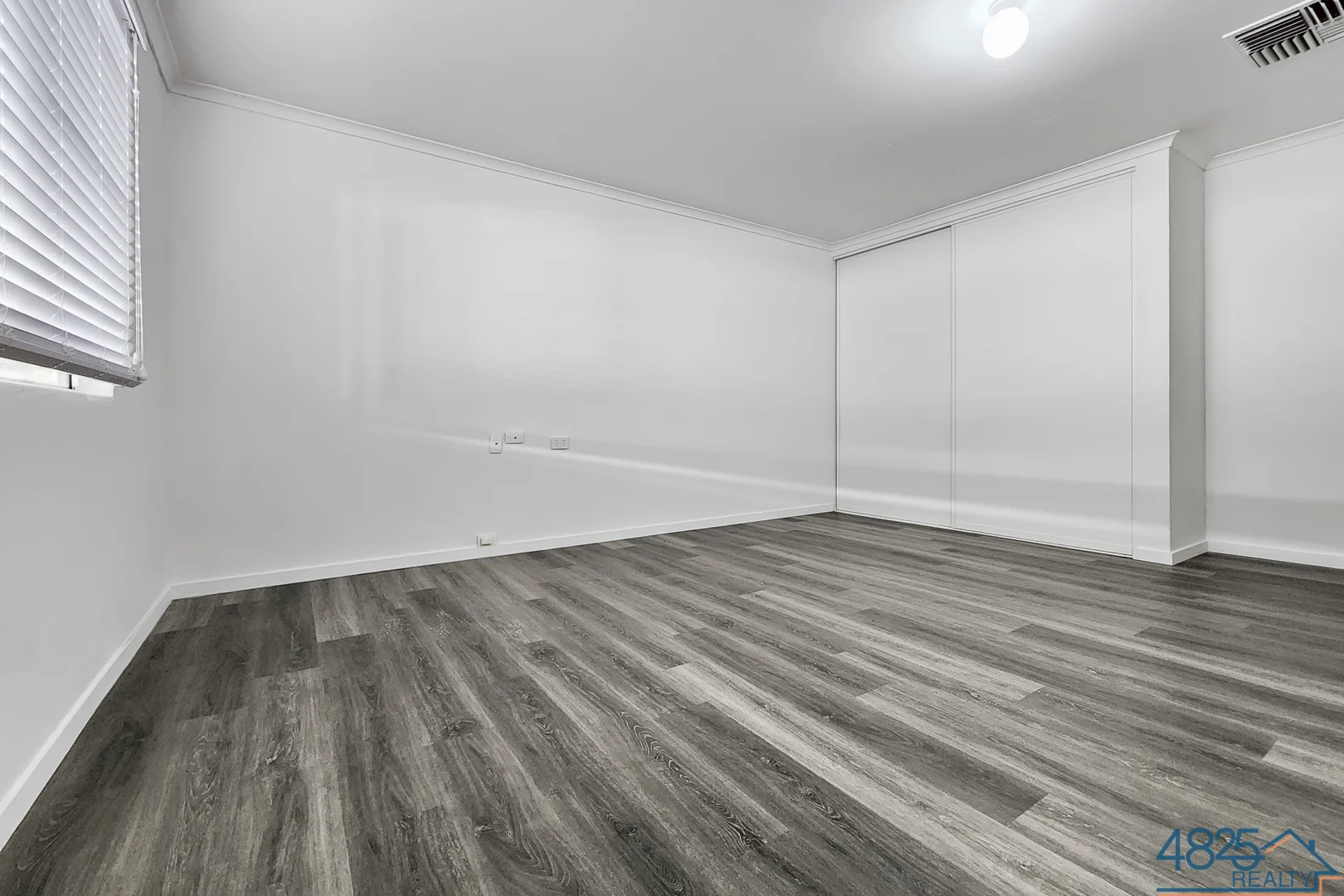 Additional image 11 of 9 Fourth Avenue, Mount Isa QLD 4825