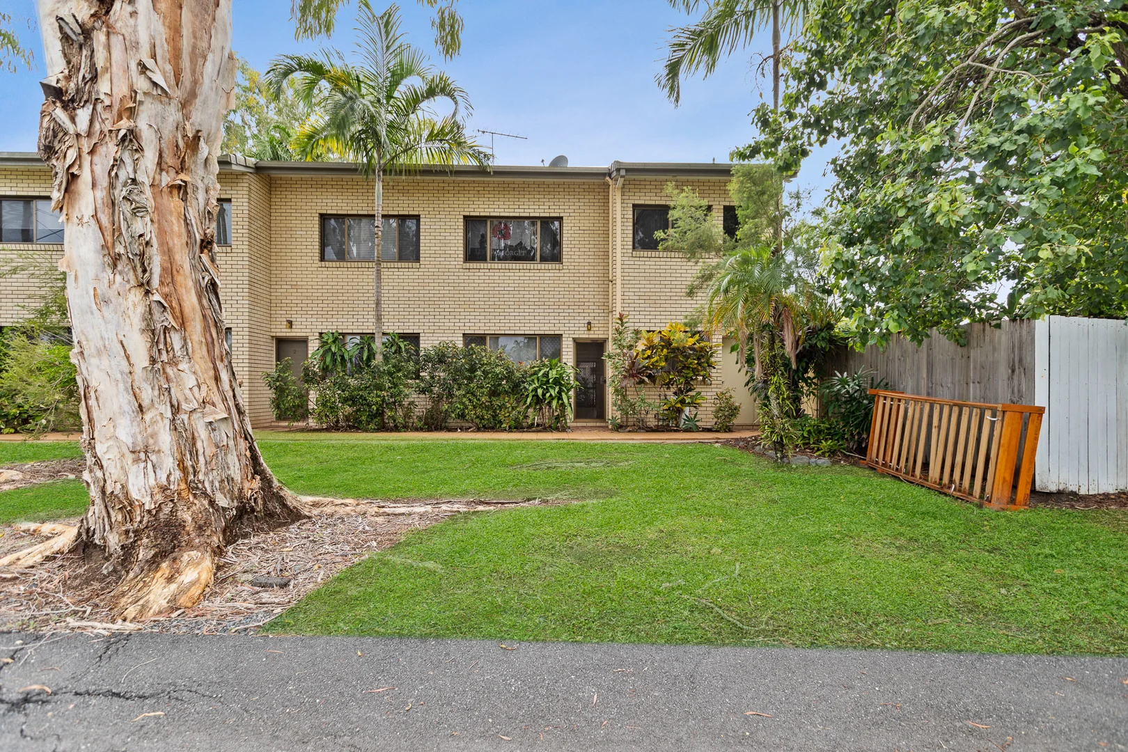 Additional image 16 of 1/21-31 Poinciana Street, Holloways Beach QLD 4878