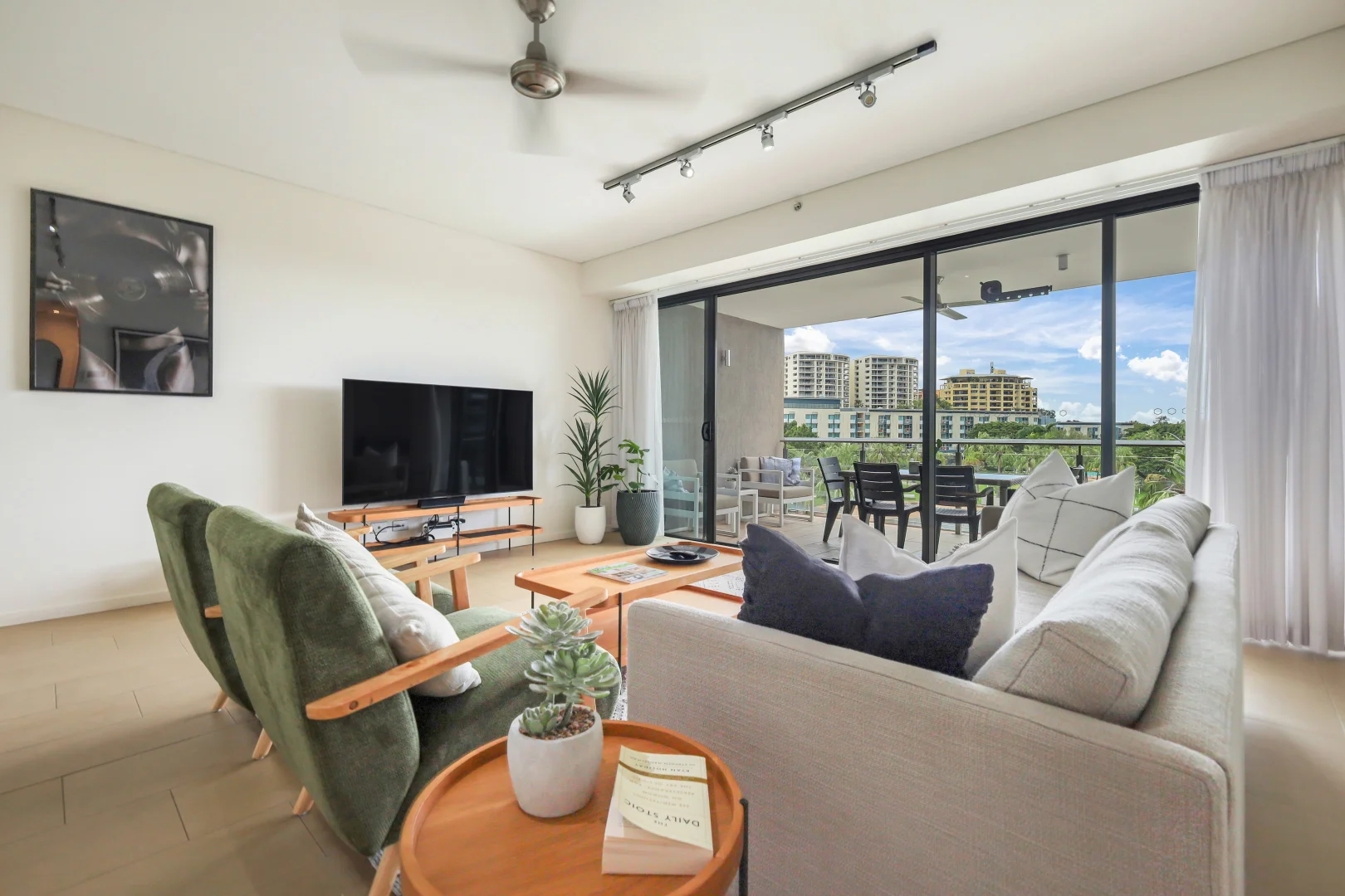 Additional image 8 of 301/19 Kitchener Drive, Darwin City NT 0800