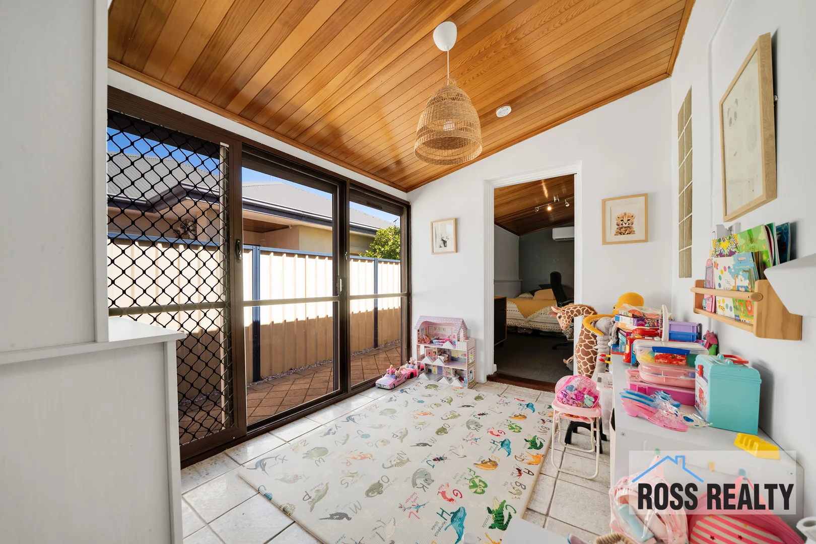 Additional image 11 of 277A Beechboro Road North, Morley WA 6062