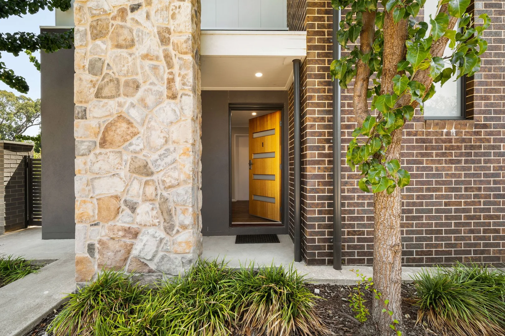 Additional image 2 of 1/4 Butler Court, Bright VIC 3741