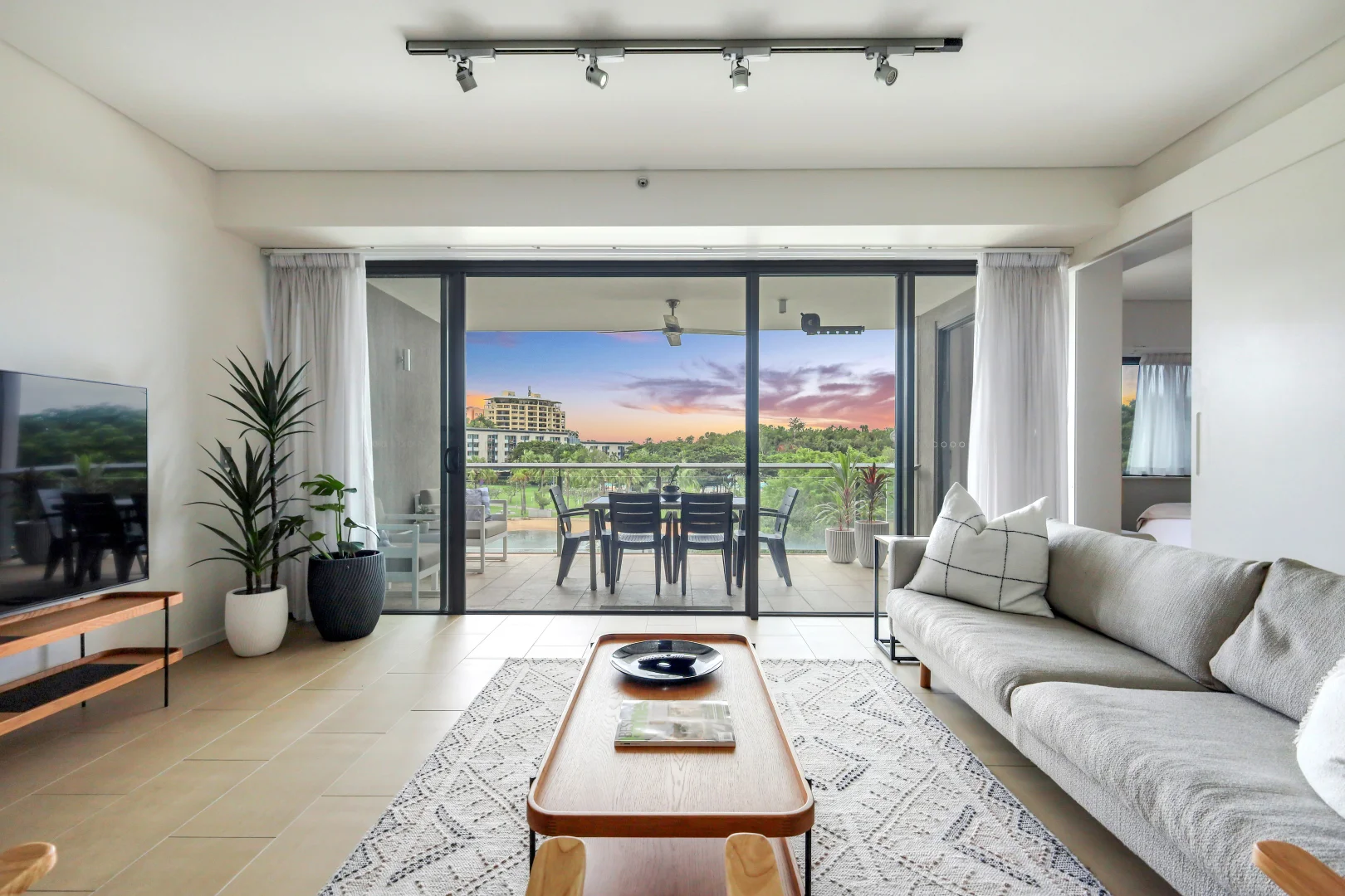 Additional image 5 of 301/19 Kitchener Drive, Darwin City NT 0800