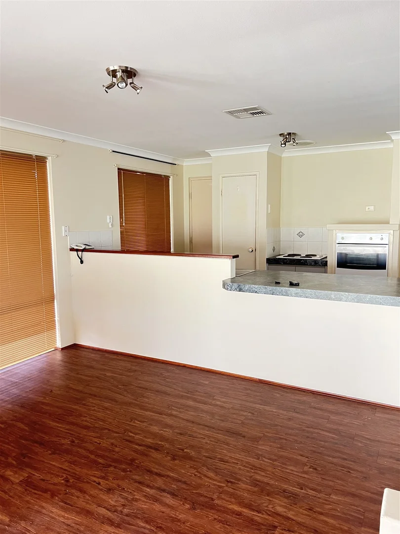 Additional image 5 of 6 Dunlowe Loop, Warnbro WA 6169