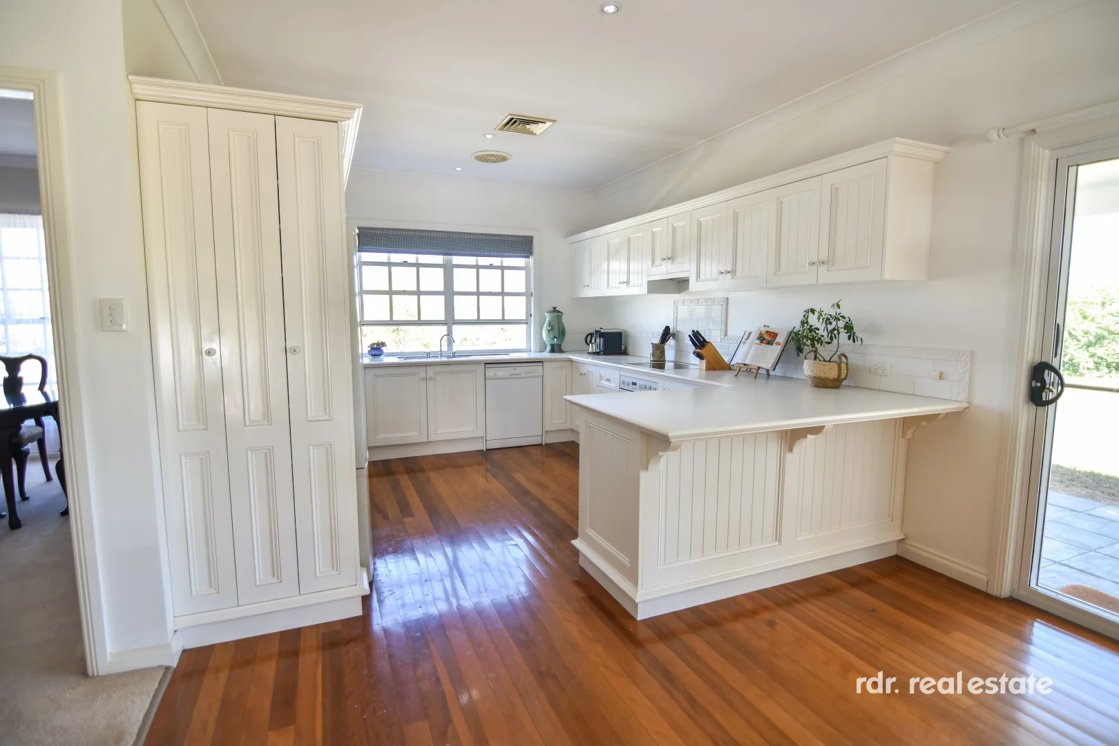 Additional image 11 of 100 Runnymede Dr, Inverell NSW 2360