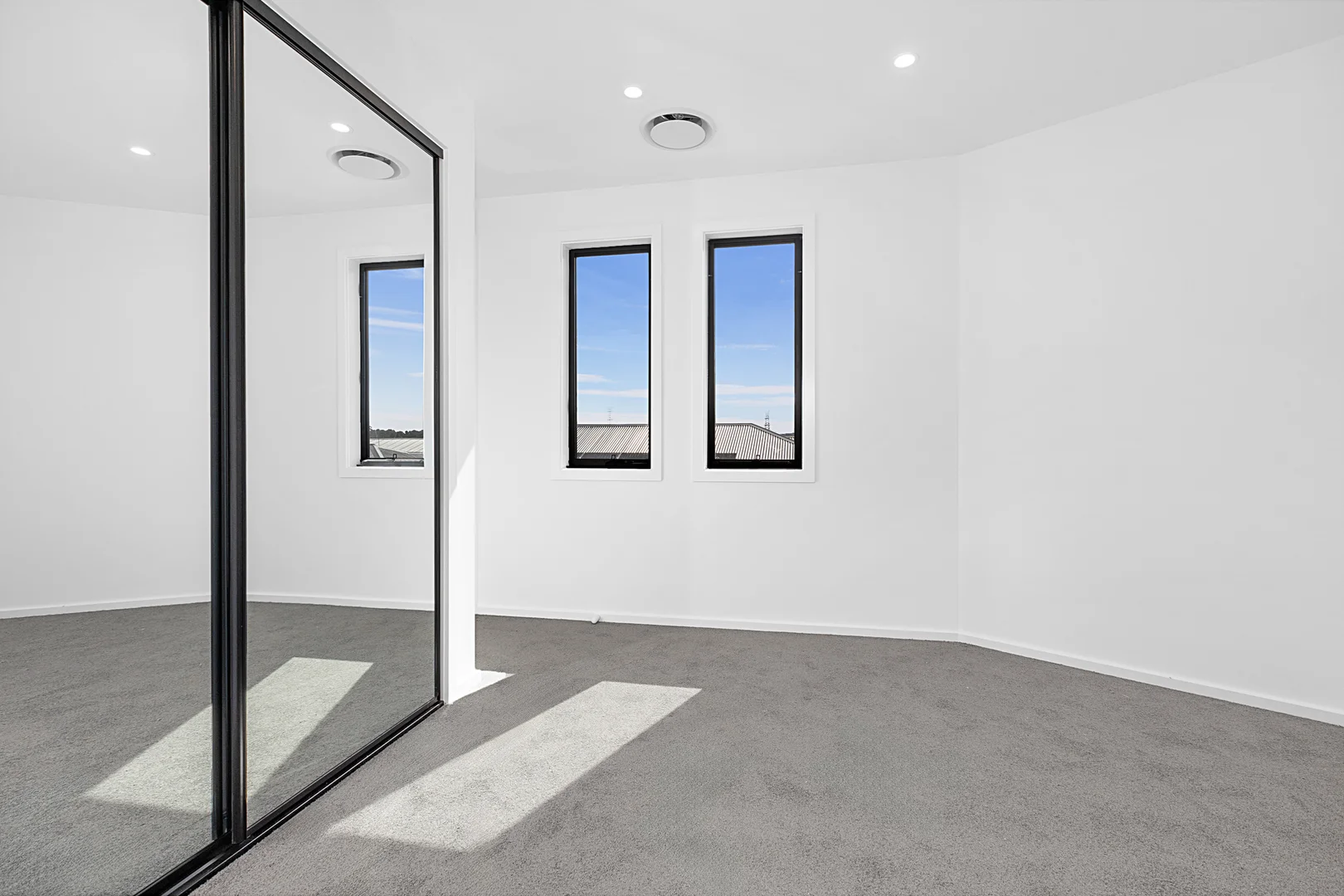 Additional image 7 of 13 Zigzag Lane, Strathnairn ACT 2615