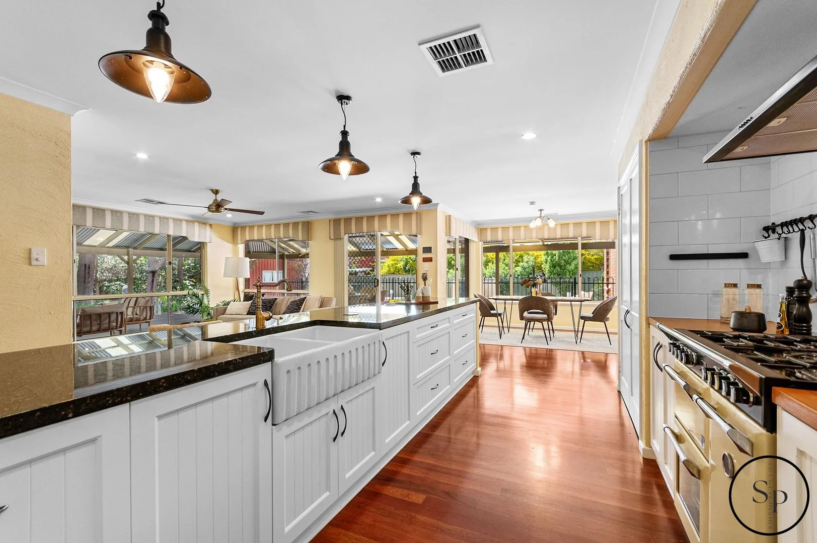 72 Victoria Circle, Greenfields WA 6210