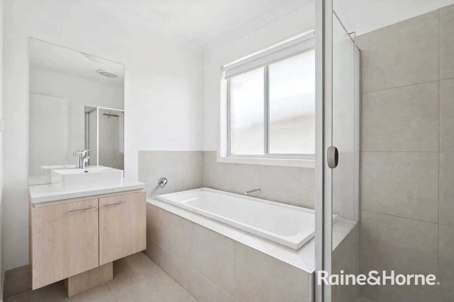 Additional image 7 of 41 Gonis Circuit, Evanston Gardens SA 5116