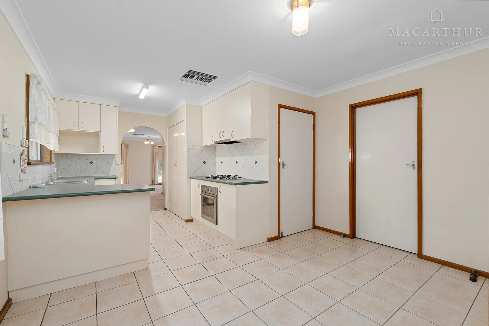 Additional image 3 of 92 Raye Street, Tolland NSW 2650