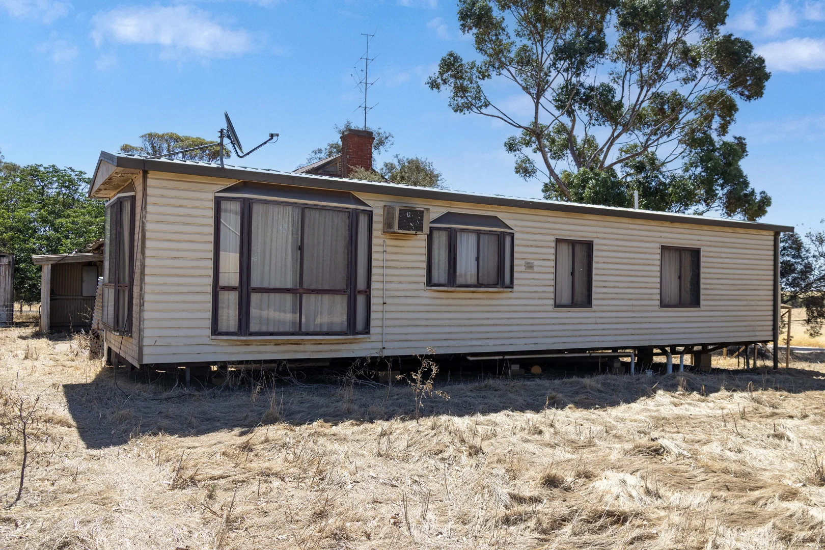 Additional image 21 of 'Merilden Feedlot' & 'Brads', Manoora SA 5414