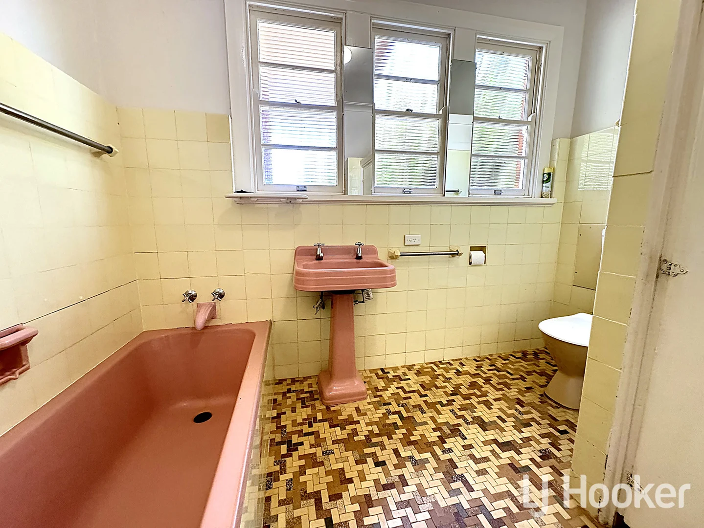 Additional image 15 of Twenty One Brae Street, Inverell NSW 2360