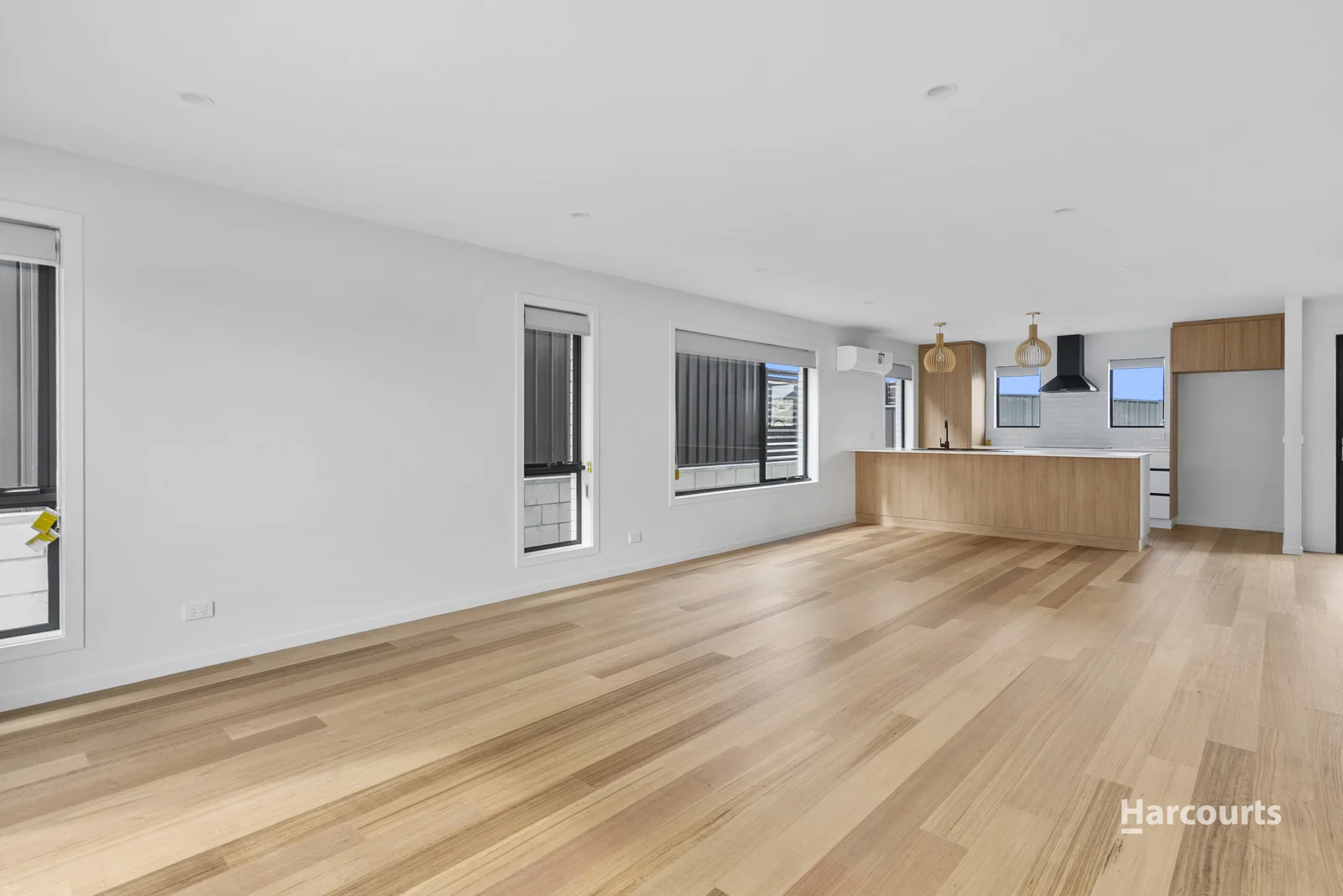 Additional image 9 of 1 & 2/32 Sunningdale Close, Midway Point TAS 7171