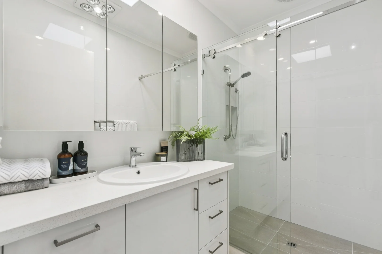 Additional image 8 of 164/2 Rochester Parade, Cranbourne East VIC 3977