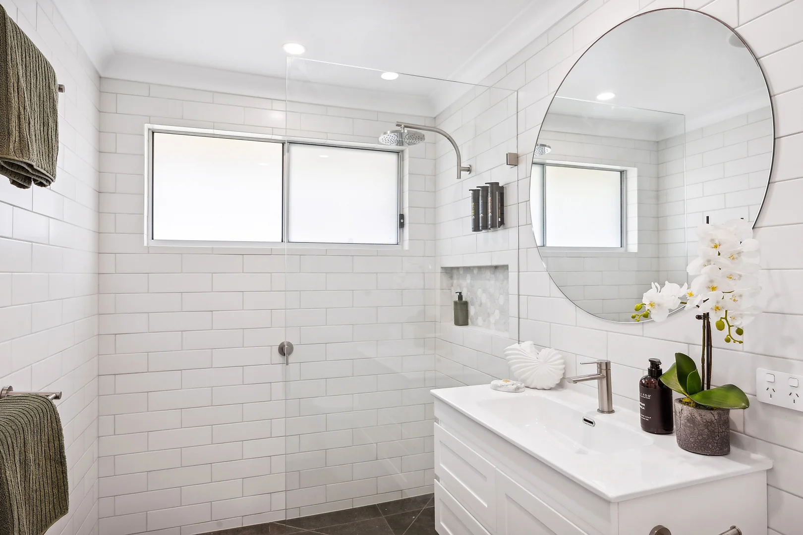 Additional image 25 of 11 Wyuna Avenue, The Entrance North NSW 2261