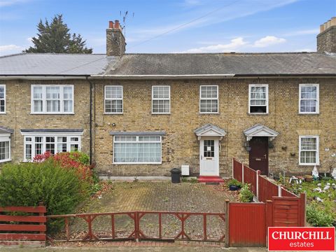 Macquarie Way, London E14