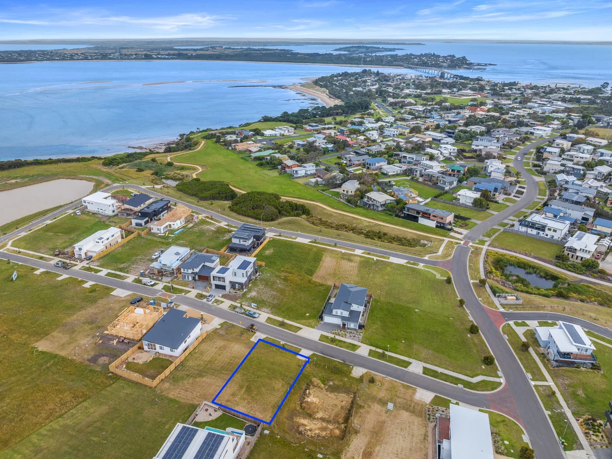 Additional image 4 of 7 Viking Avenue, San Remo VIC 3925