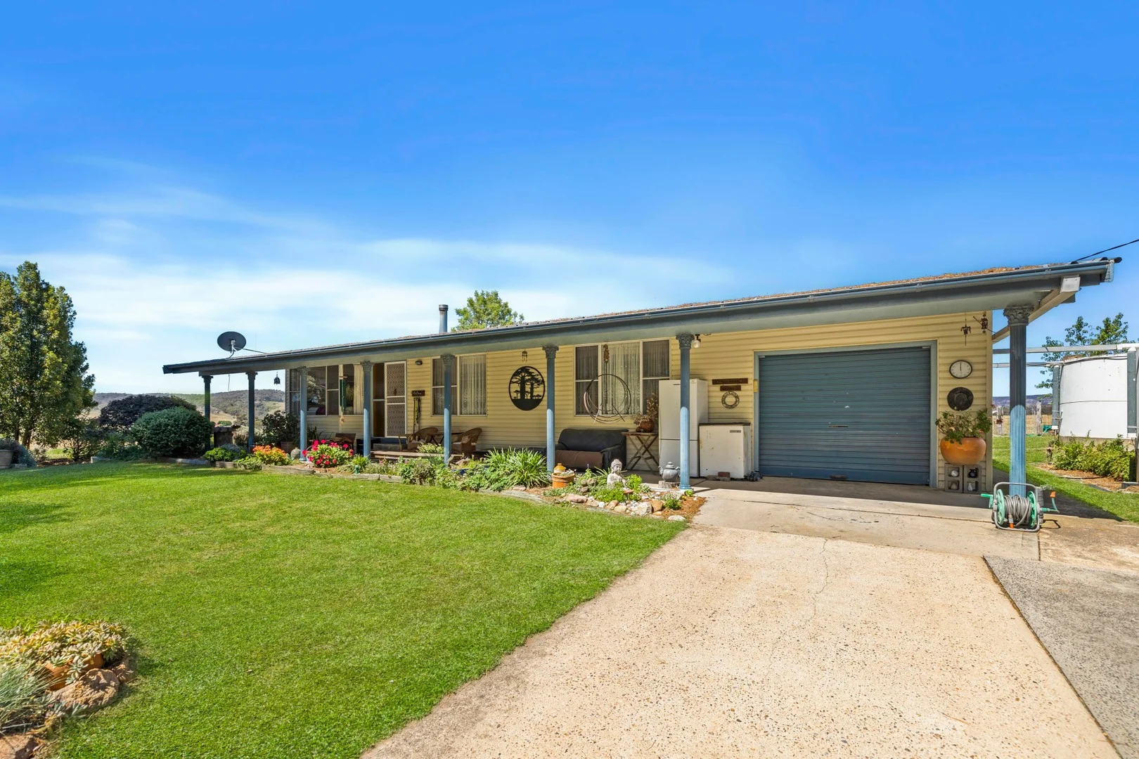 5066 Castlereagh Highway, Round Swamp NSW 2846