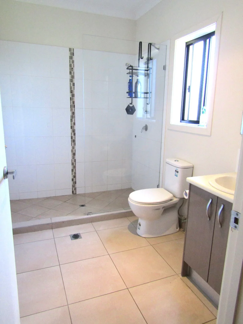 Additional image 14 of 3 Jarrott Street, Blackwater QLD 4717