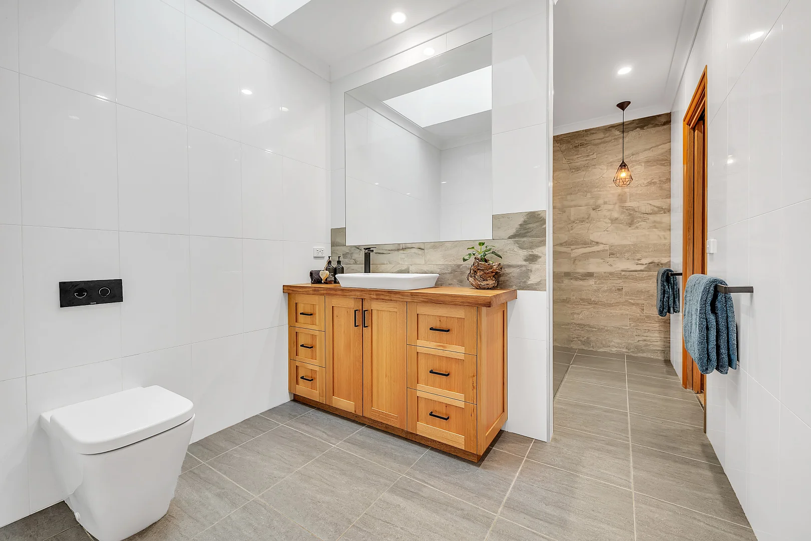 Additional image 13 of 227 Mount Porepunkah Road, Bright VIC 3741